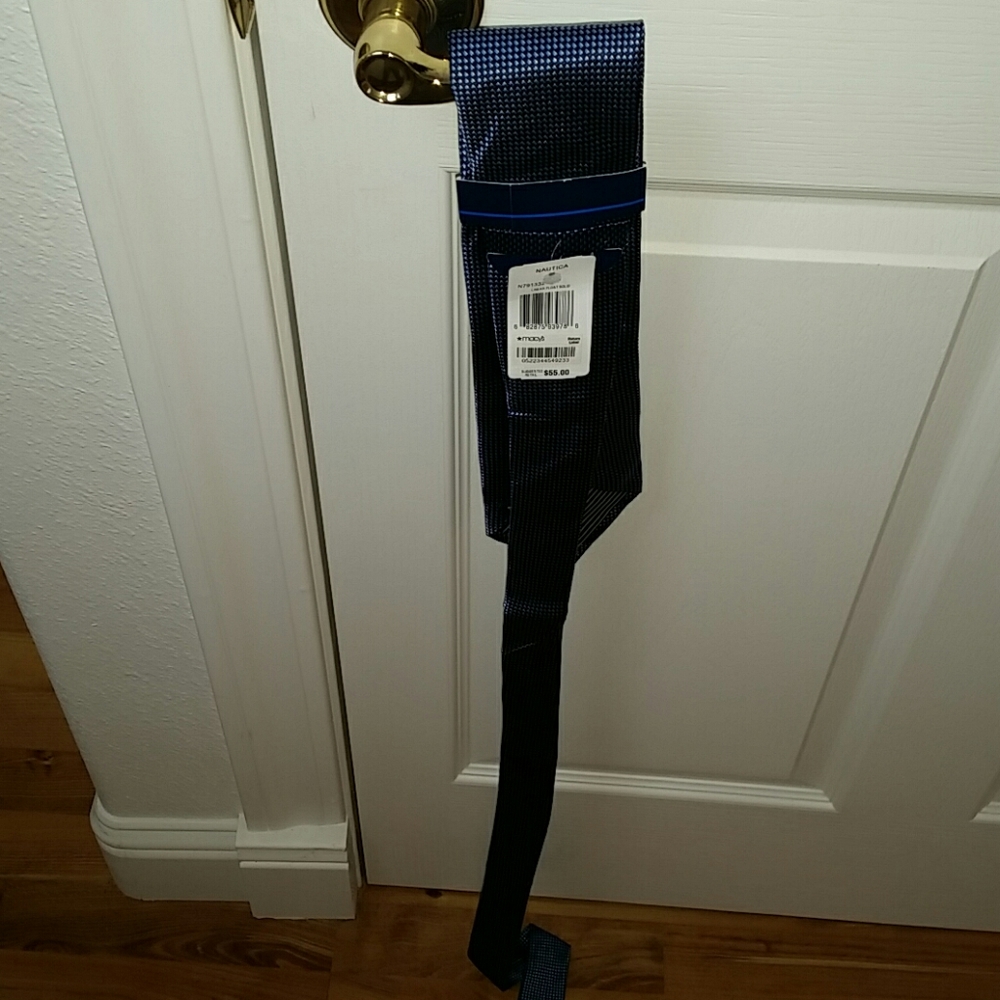 A Nautica Men's Tie.